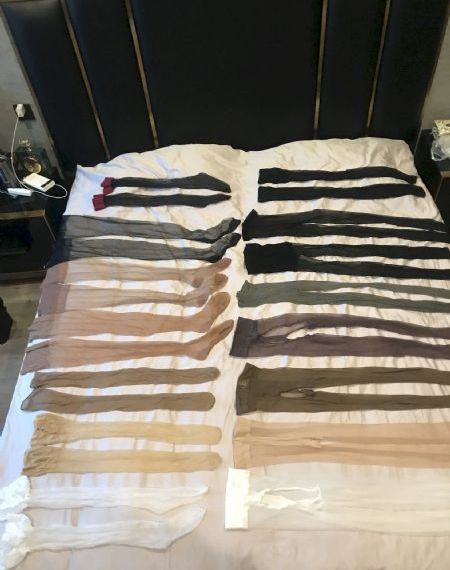 三个老头一起吃波多野结衣_BD英语高清免费观看