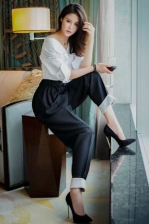 julia ann大战七个黑人_剧情片电影完整版