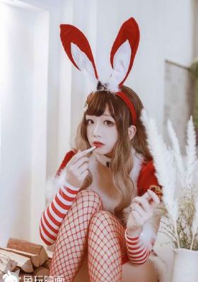 女闺蜜鞋袜调教女虐女_西瓜视频在线观看