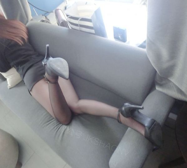 男女打扑克免费观看_BD免费高清观看