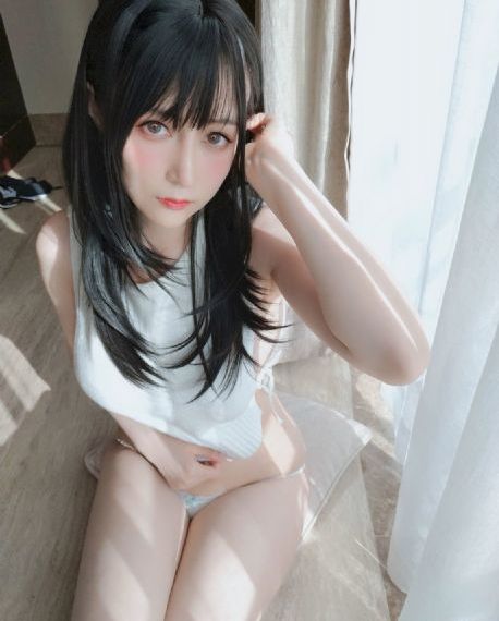社长给2倍工资做秘书_HD免费播放