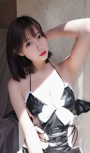 变成黑皮辣妹后和兄弟了_蓝光超清在线观看